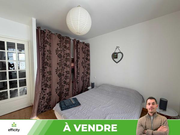 Immeuble
         12 pièces
        - 183 m² 175 000 € *