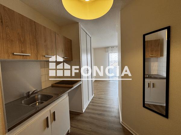 Location Studio meublé 28.7 m² - Agen 47000