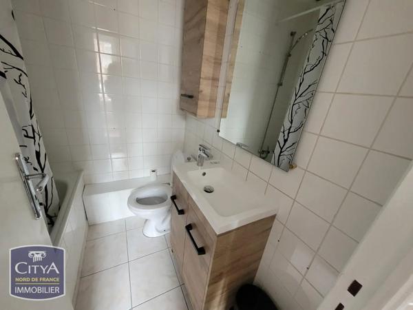 Appartement à louer 1 pièce 27.59m² Boulogne-sur-Mer (62200)