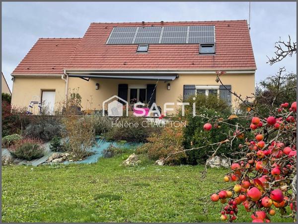 Maison 120m²  4 chambres sur terrain de 1430m² clos avec garage.