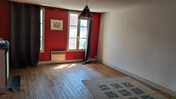 Immeuble à vendre SOISSONS (02)