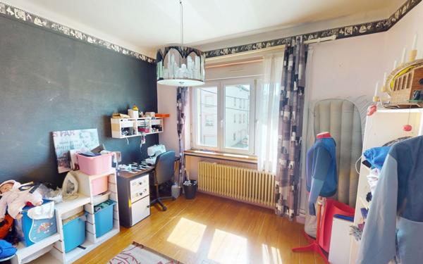 Maison à vendre    6 pièces •  Uckange