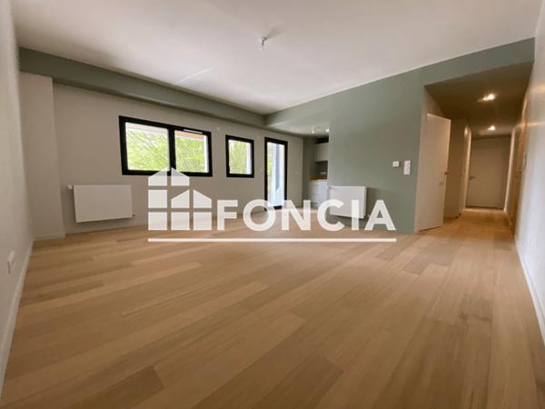 Location Appartement 3 pièces 65.4 m² - RESIDENCE LES BELVEDERES DU CLAIN - 8 RUE EMILE DUCLOS Poitiers 86000