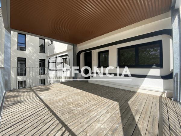 Location Appartement 3 pièces 65.4 m² - RESIDENCE LES BELVEDERES DU CLAIN - 8 RUE EMILE DUCLOS Poitiers 86000
