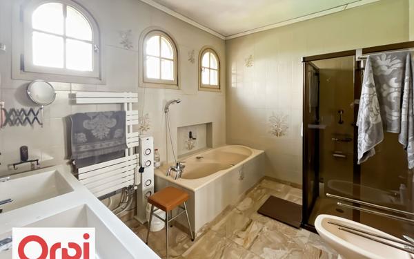 Maison à vendre    4 pièces • 125,78 m2 Puisserguier