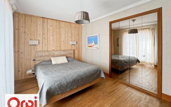Maison à vendre    4 pièces • 125,78 m2 Puisserguier