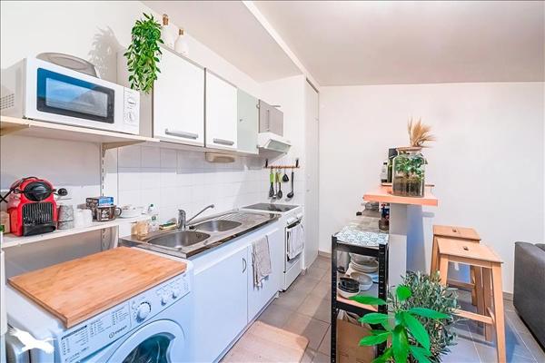 Immeuble à vendre |  Eysines |  7 pièces | 174 m²