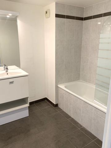 Appartement Alfortville 3 pièces 57.52 m² avec balcon et parking