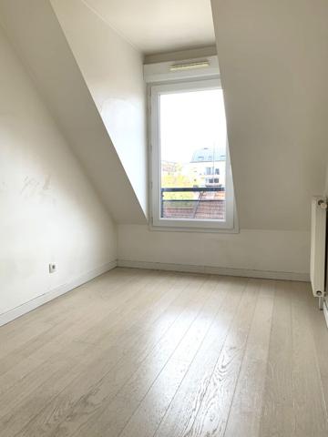 Appartement Alfortville 3 pièces 57.52 m² avec balcon et parking