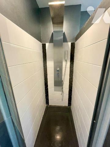 MAISON SURELEVEE SUR SOUS-COMPLET AVEC CONFORT DU PLAIN-PIED
MAISON A VENDRE A RETHEL, AXE REI...
