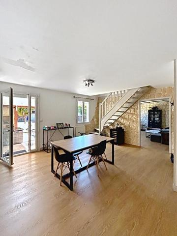 Nevers  à découvrir Très Jolie maison 7 pièce(s) 132.41 m2