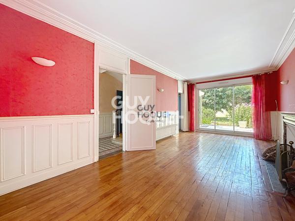 Maison à vendre de 9 pièces de 231.33 m²