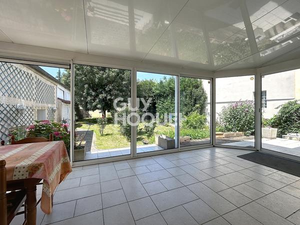 Maison à vendre de 9 pièces de 231.33 m²