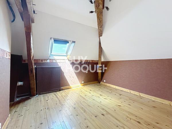 Maison à vendre de 9 pièces de 231.33 m²