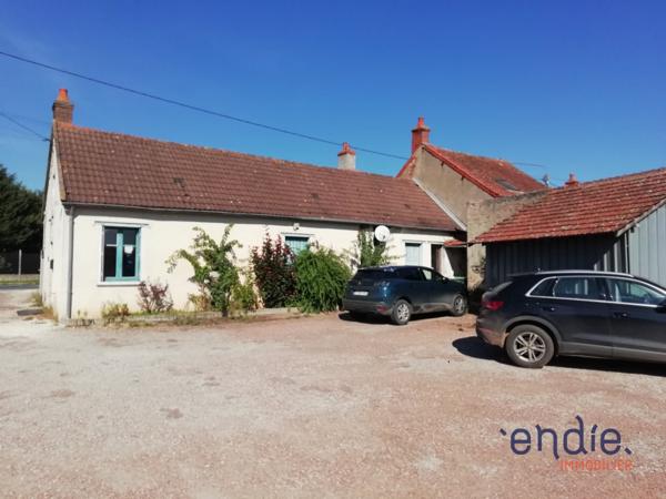 MAISON TYPE LONGERE F4 AVEC TERRAIN 2200m²