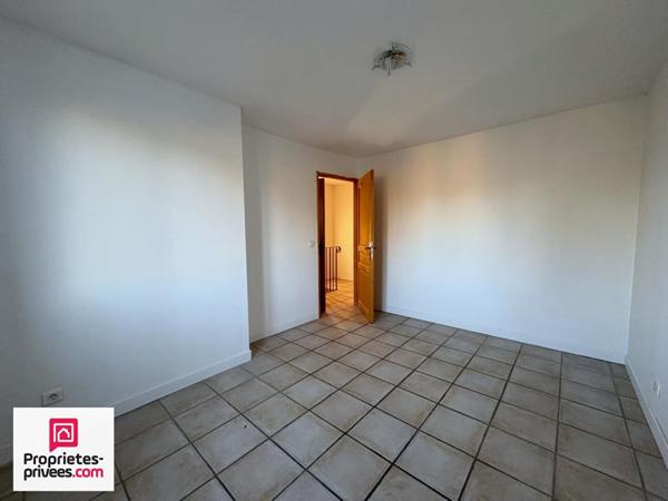 Saint Maximin villa T3 avec grand garage sur 152 m²