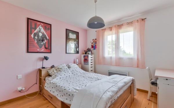 Maison à vendre    5 pièces • 170 m2 Mornant