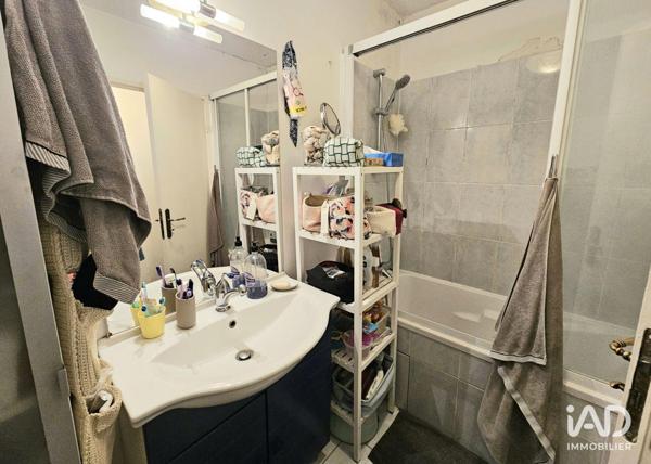 Appartement à vendre 3 pièces 66 m² Pantin