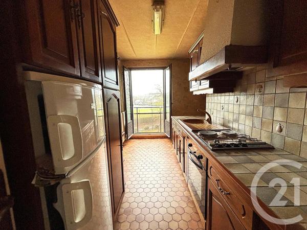 Appartement F4 à vendre  4 pièces - 80,35 m2 L ISLE ADAM - 95