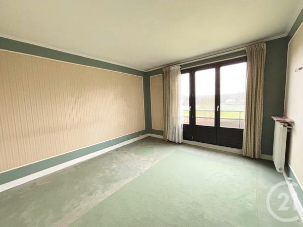 Appartement F4 à vendre  4 pièces - 80,35 m2 L ISLE ADAM - 95