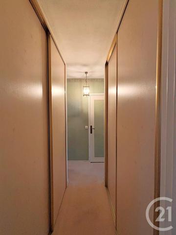 Appartement F4 à vendre  4 pièces - 80,35 m2 L ISLE ADAM - 95