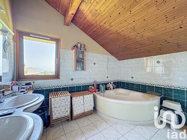 Maison à vendre 5 pièces 120 m² La Roche-sur-Foron