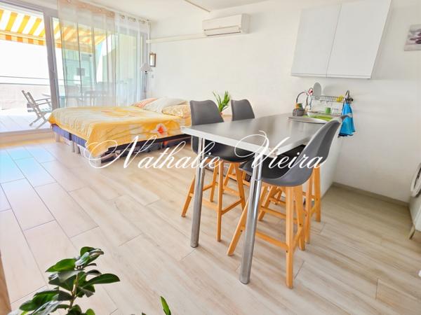 Palavas-les-Flots (34250) GRAND STUDIO CABINE 29 m2 VUE MER - VUE ETANG