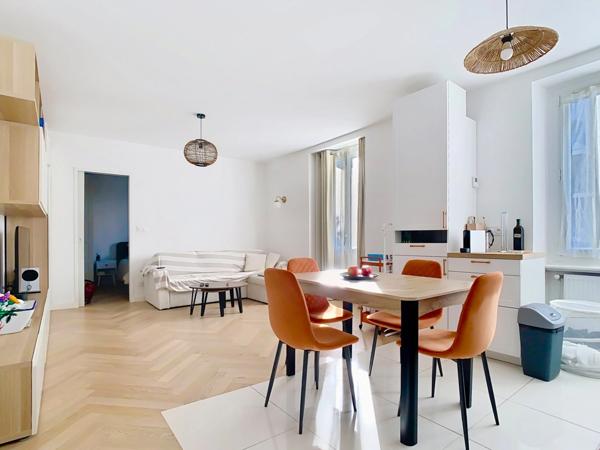 AMBILLY (74) - Appartement T2 meublé rénové