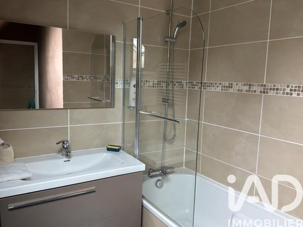 Maison à vendre 8 pièces 164 m² Mandres-les-Roses