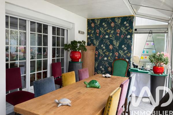 Maison à vendre 8 pièces 164 m² Mandres-les-Roses