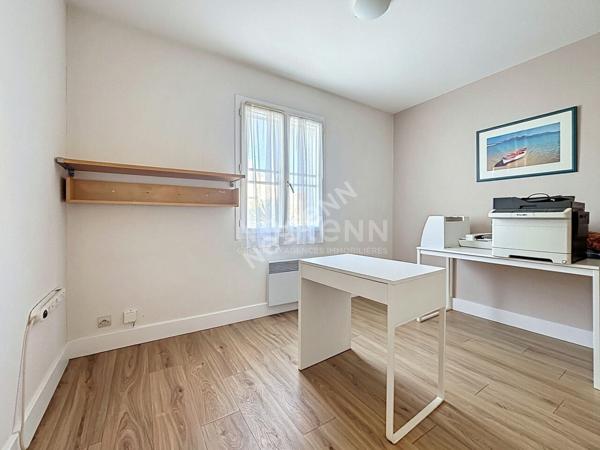 AIGUES-MORTES - VILLA PLAIN-PIED P4 + GRAND JARDIN + GARAGE