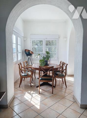 STE MAXIME -- MAISON DE MAITRE 180M²