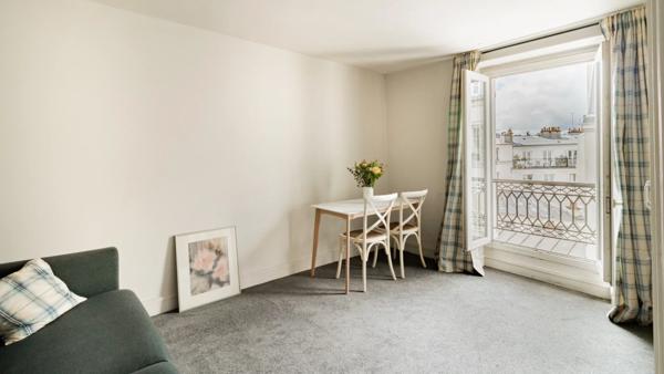 Appartement Paris 18 e - ABBESSES