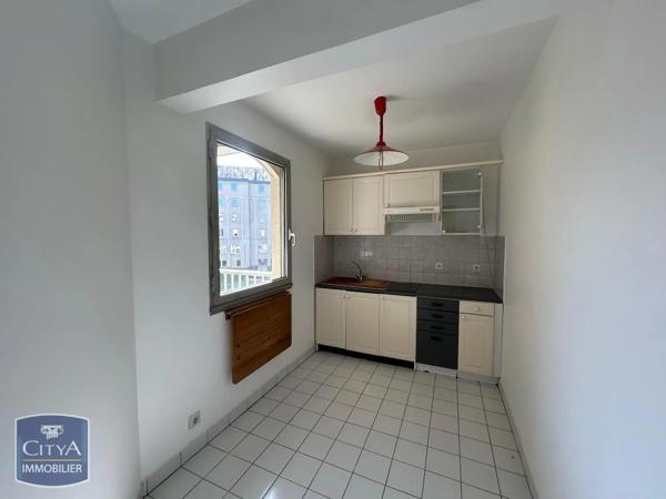Appartement à louer 2 pièces 53.46m² Rouen (76000)