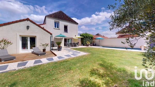 Maison 7 pièces de 162 m² à Auxerre (89000)