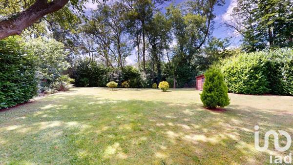 Maison 7 pièces de 162 m² à Auxerre (89000)