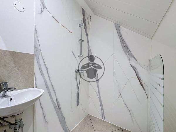 Location                                                      Appartement
                        
                     1 pièces                      19 m2                     à Saint-Quentin