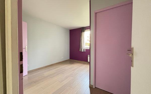 Appartement à vendre    2 pièces • 50,02 m2 Émerainville