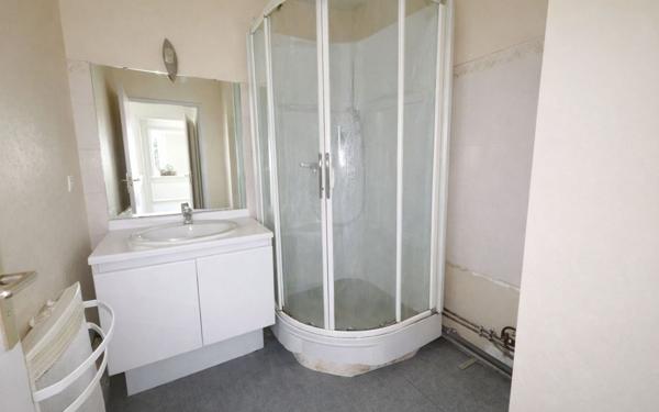 Appartement à vendre    2 pièces • 50,02 m2 Émerainville