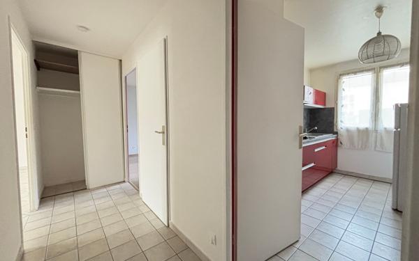 Appartement à vendre    2 pièces • 50,02 m2 Émerainville