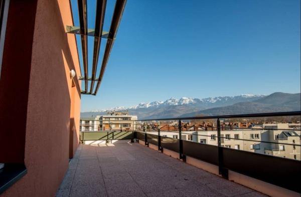 INVESTISSEMENT LOCATIF – GRENOBLE – Résidence étudiante Campus Universités Grenoble - 4,74 % de rentabilité
