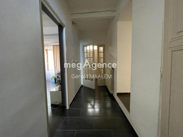 Maison à LE PLAN-DE-LA-TOUR, 83120 - 5 pièces 145m²