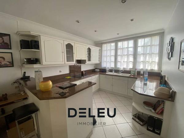 Vente immobilière : Maison à Wasquehal   110 m² 325 000 €- Deleu Immobilier Wasquehal.