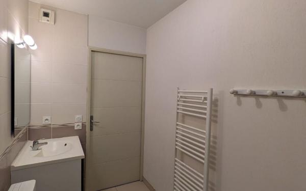 Appartement à louer    1 pièce •  Aix-les-Bains