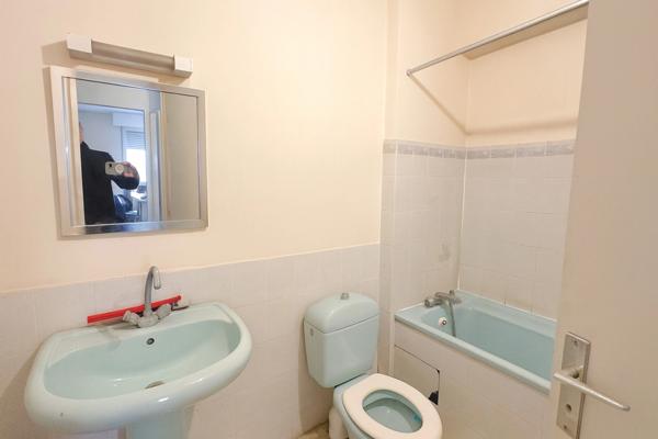 Finistère (29) – À vendre à QUIMPER - Appartement Type 2 de 42 m² habitable - Terrasse