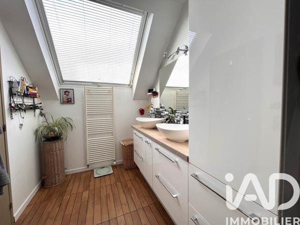 Maison à vendre 7 pièces 184 m² Plaisir