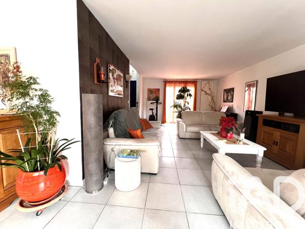 Maison à vendre 7 pièces 184 m² Plaisir