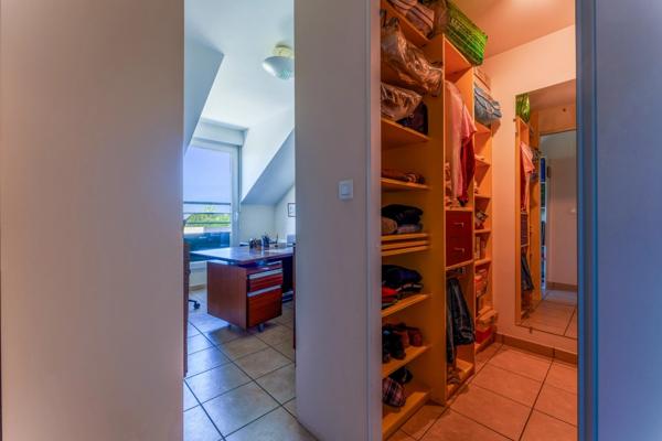 RARE SUR LE MARCHÉ – Superbe appartement de 5 pièces avec double terrasse, suite parentale et double garage