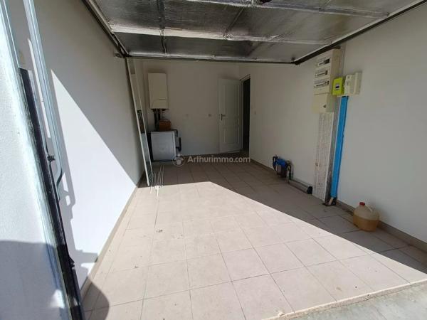Vente                                                      Maison
                        
                     5 pièces                      104 m2                     à Lescure-d'Albigeois