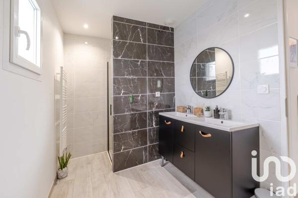 Maison à vendre 4 pièces 91,83 m² Saint-André-de-Seignanx